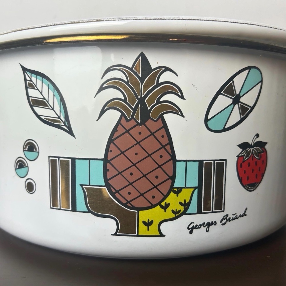 George Briard Ambrosia Enamelware Cookware w/ Pineapple 🍍& strawberry 🍓